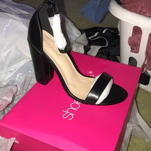 Brand new heels